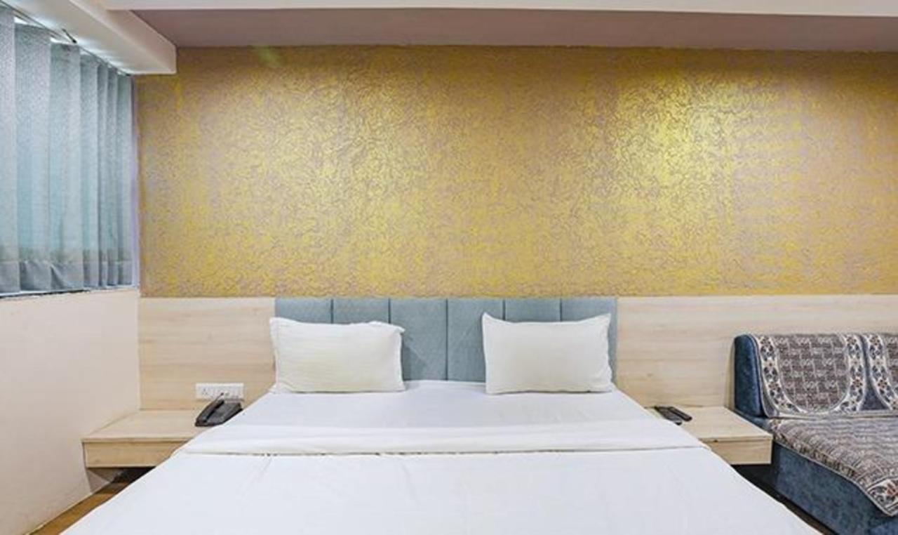 Fabhotel The Heaven Ахмедабад Экстерьер фото